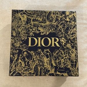 Dior box blue